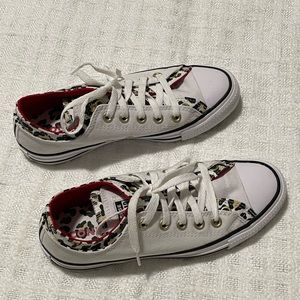 Leopard & White Converse